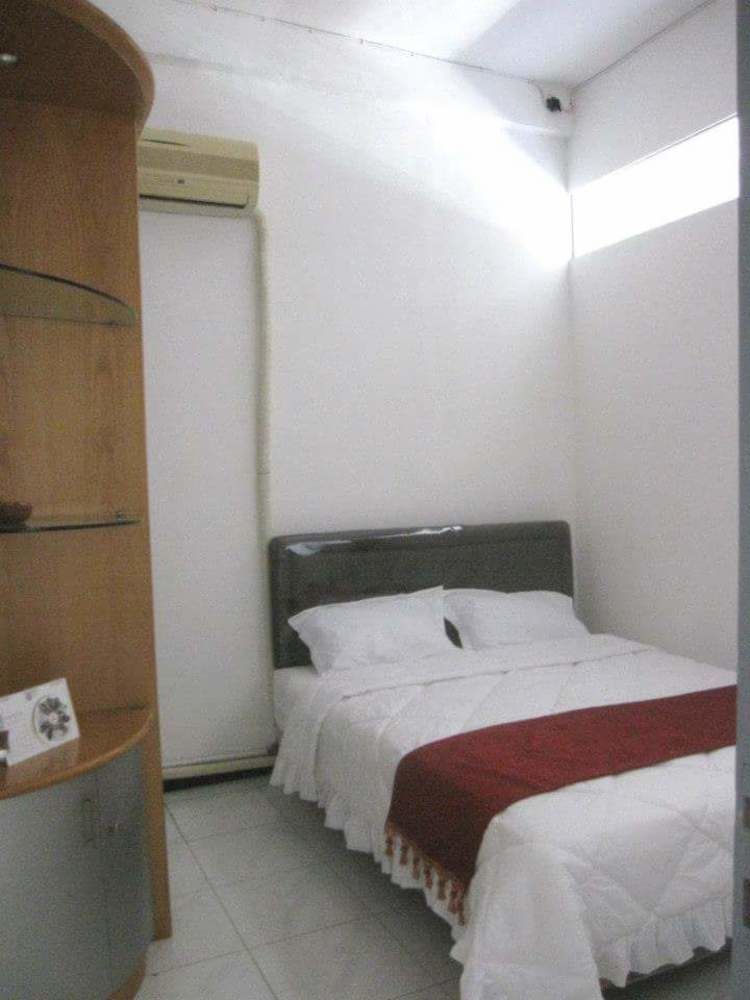 Providence Homestay Surabaya Kültér fotó